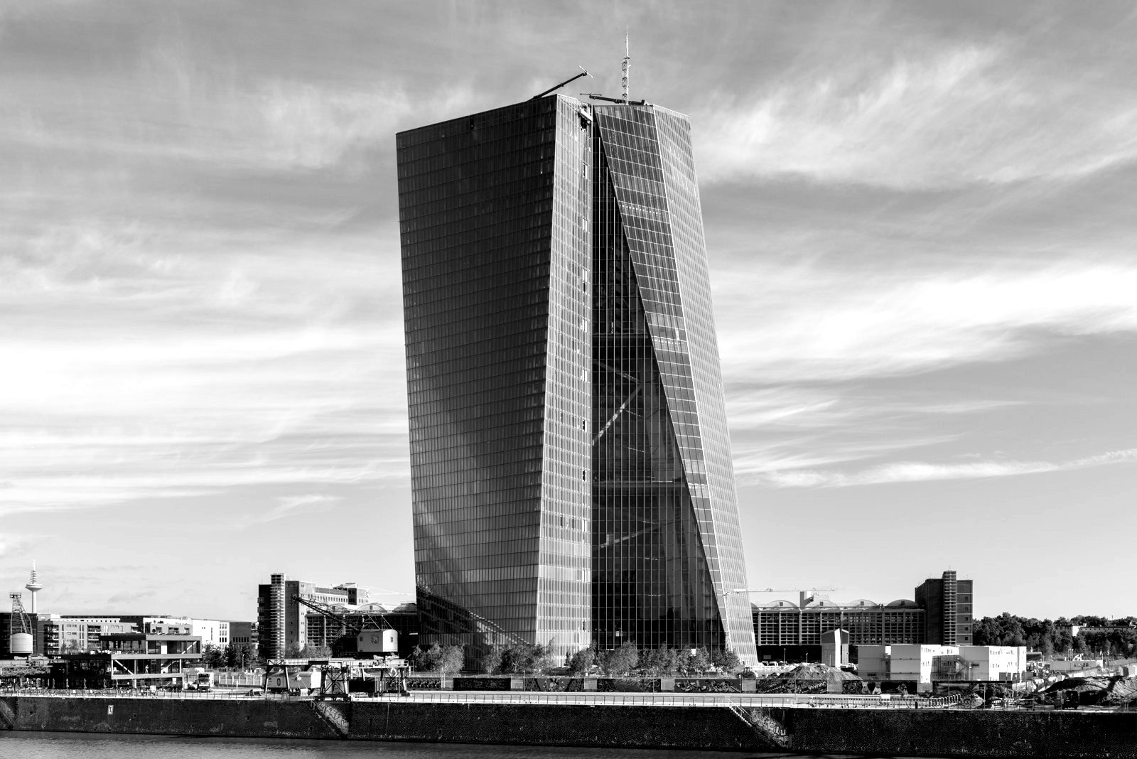 The European Central Bank's headquarters tower in Frankfurt during construction